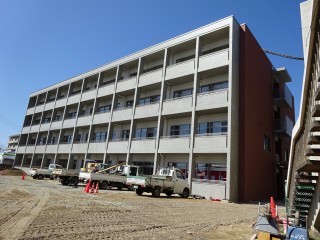 竣工式（聖カタリナ学園）